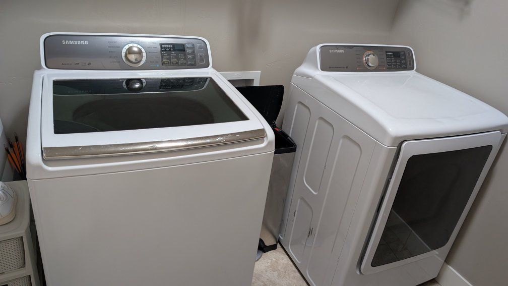 washer and dryer set