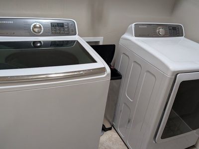 washer and dryer set