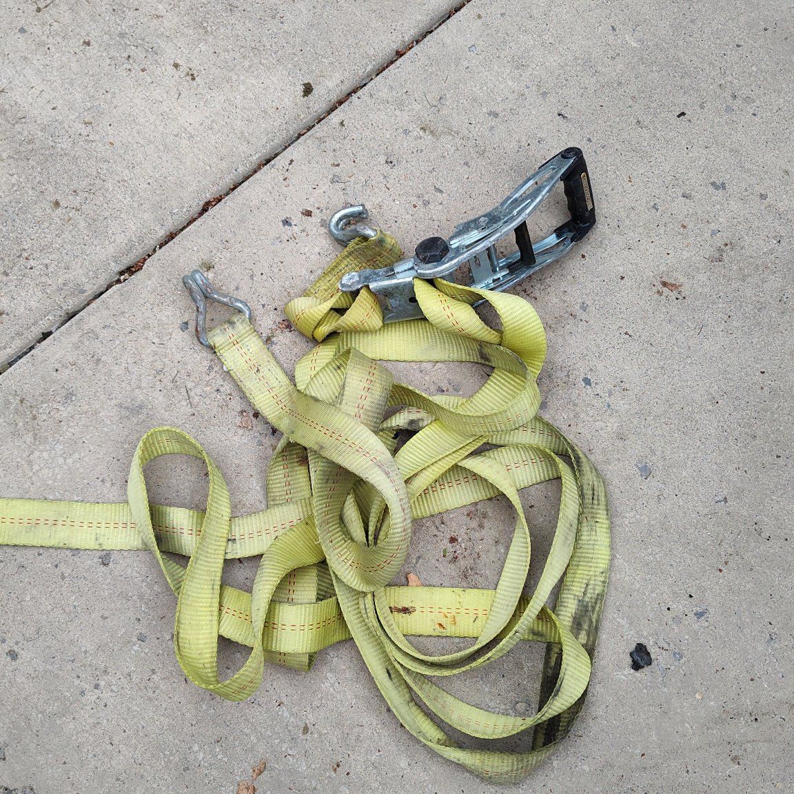 heavy duty ratcheting tie down strap