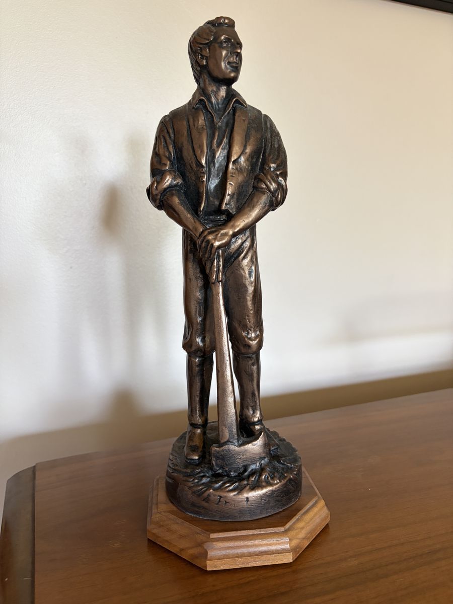 Frontier Prophet - Joseph Smith statue