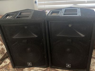 JBL JRX 200 Speakers