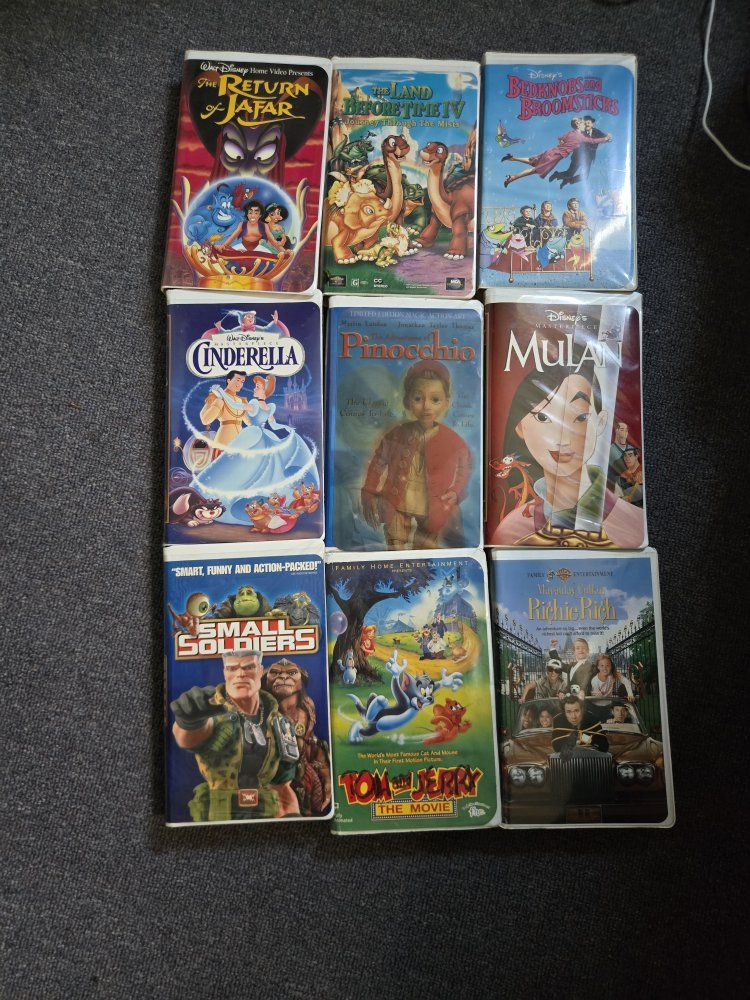 Disney VHS Movie Lot: Princess Diaries, Lion King, Cinderella, Mulan, Jungle Book & More (36 Tapes)