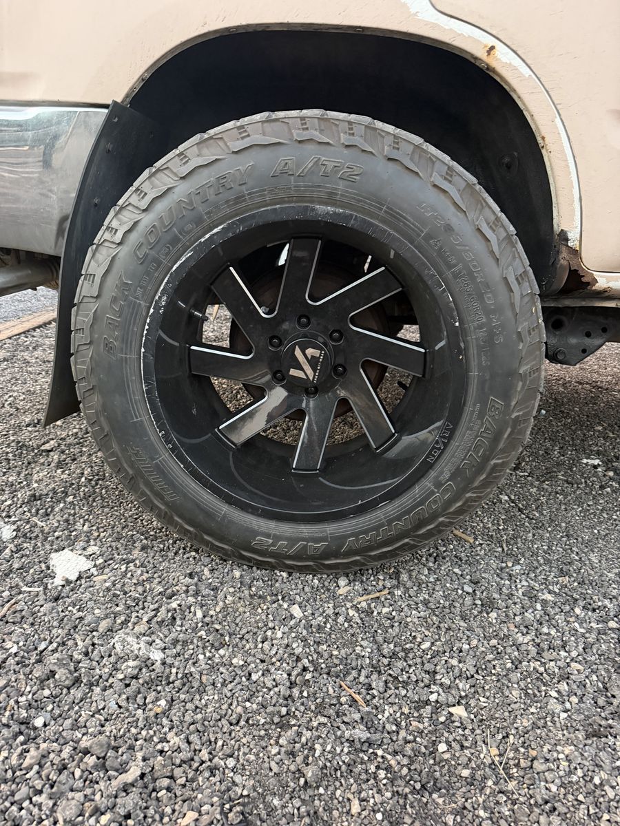 20x12 Arkon off-road 6x5.5 /6x137.9