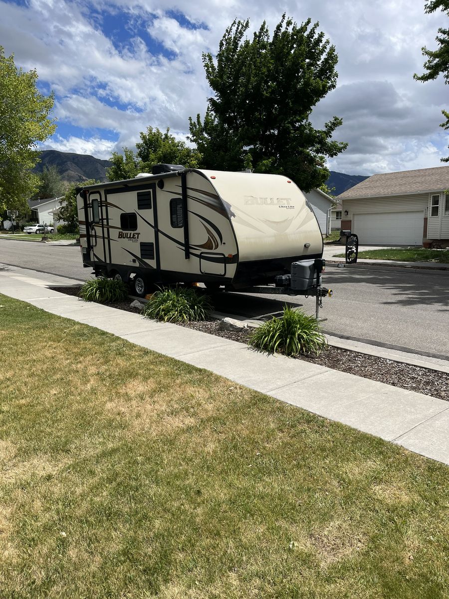 2016 Bullet Ultralite by Keystone