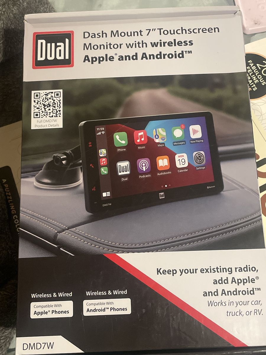 Dual DMD7W Dash Mount 7" Touchscreen Monitor with Wireless Apple & Android CarPlay/Auto