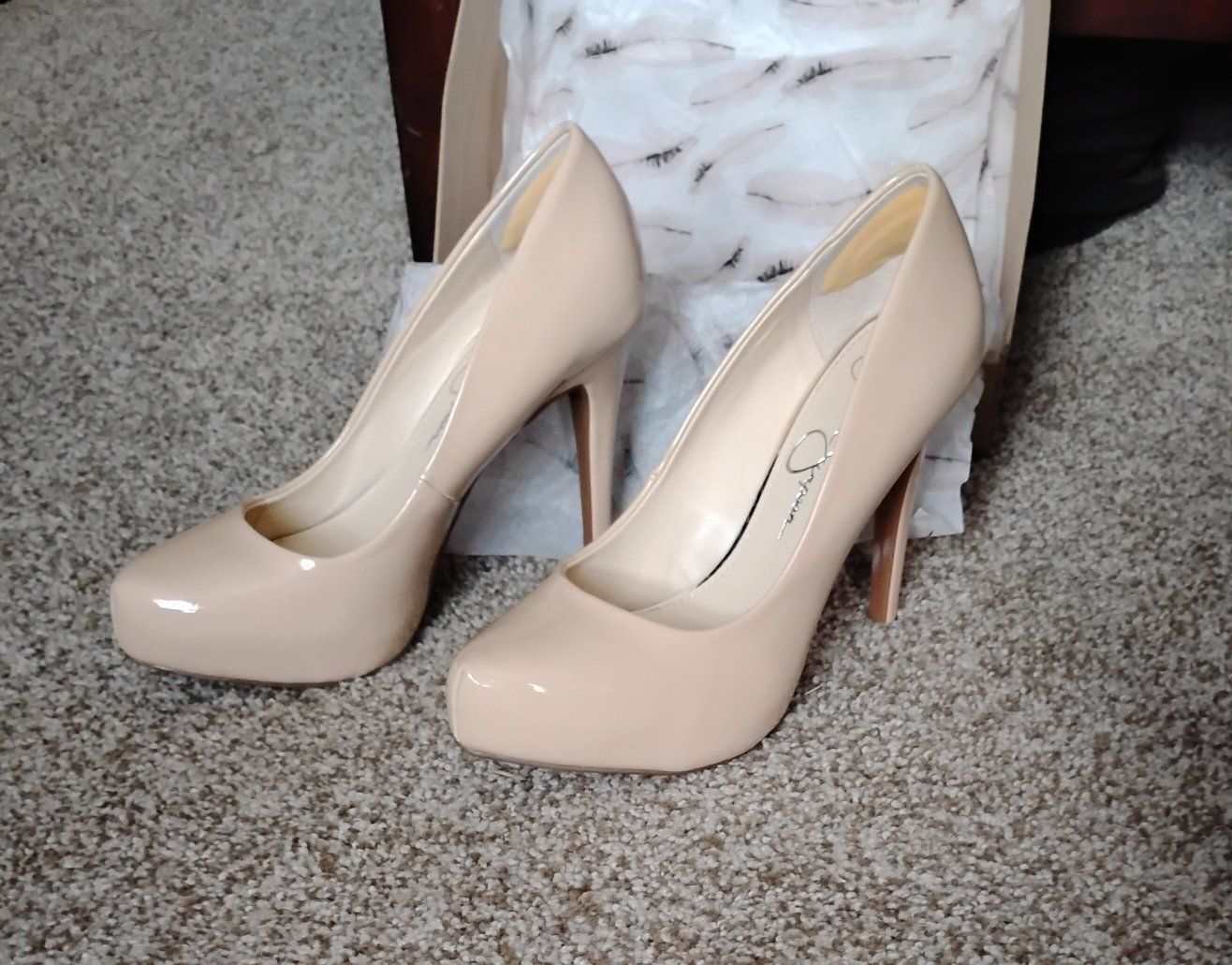 NEW Jessica Simpson Size 7.5 Pumps – Sand Dune