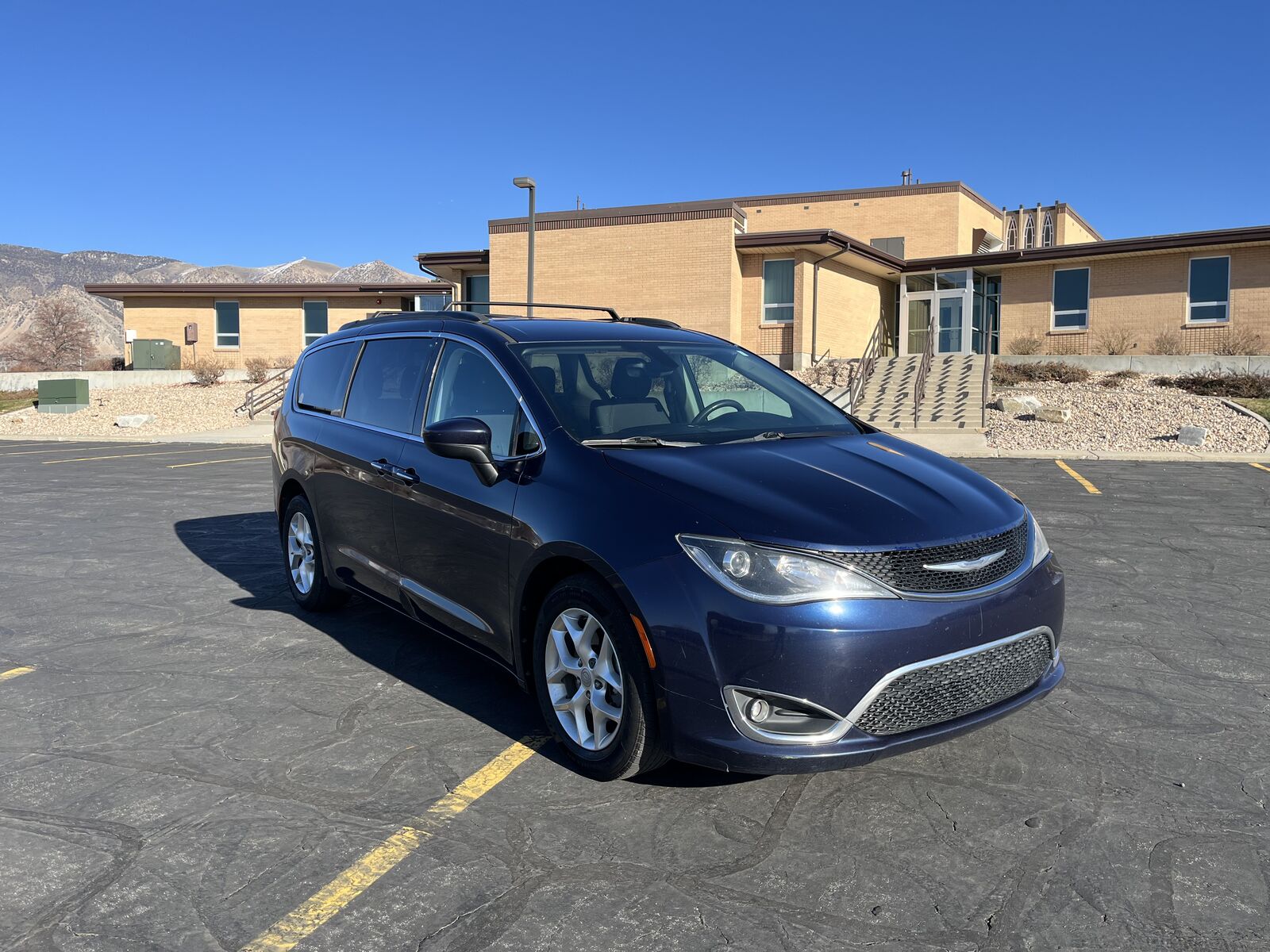 2017 CHRYSLER PACIFICA Touring Plus