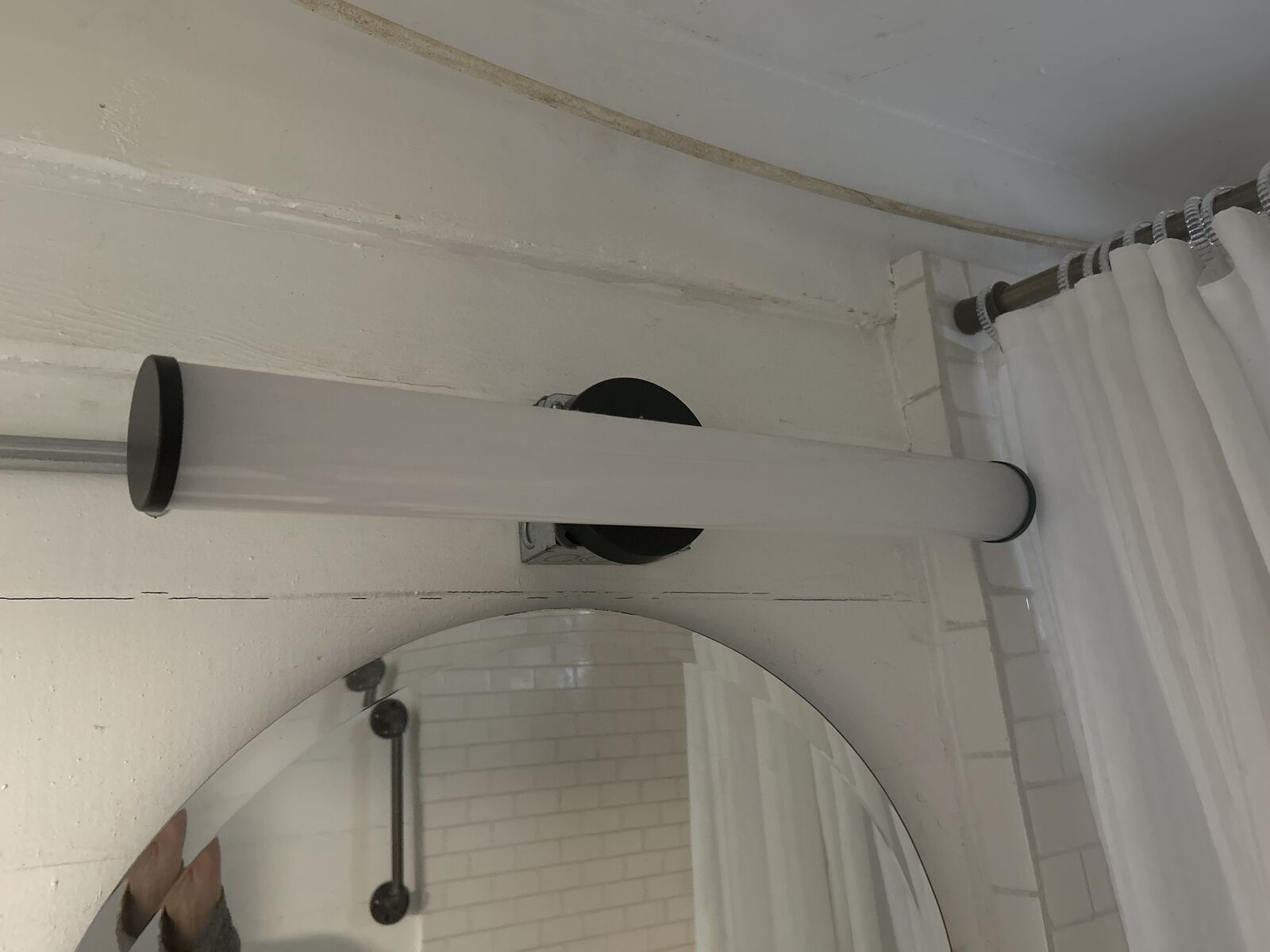 LED dimmable vanity light - 24 inches