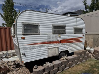 1971 RoadRunner Travel Trailer 15-20 foot