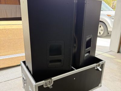 QSC KW 153 (x2)