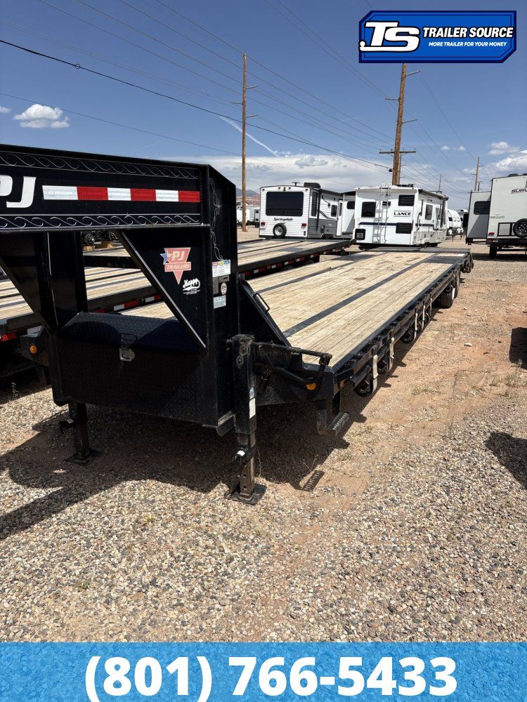 8.5x40 PJ Trailers Gooseneck Air Ride Equipment Trailer - 25.9K GVWR - Air Ride
