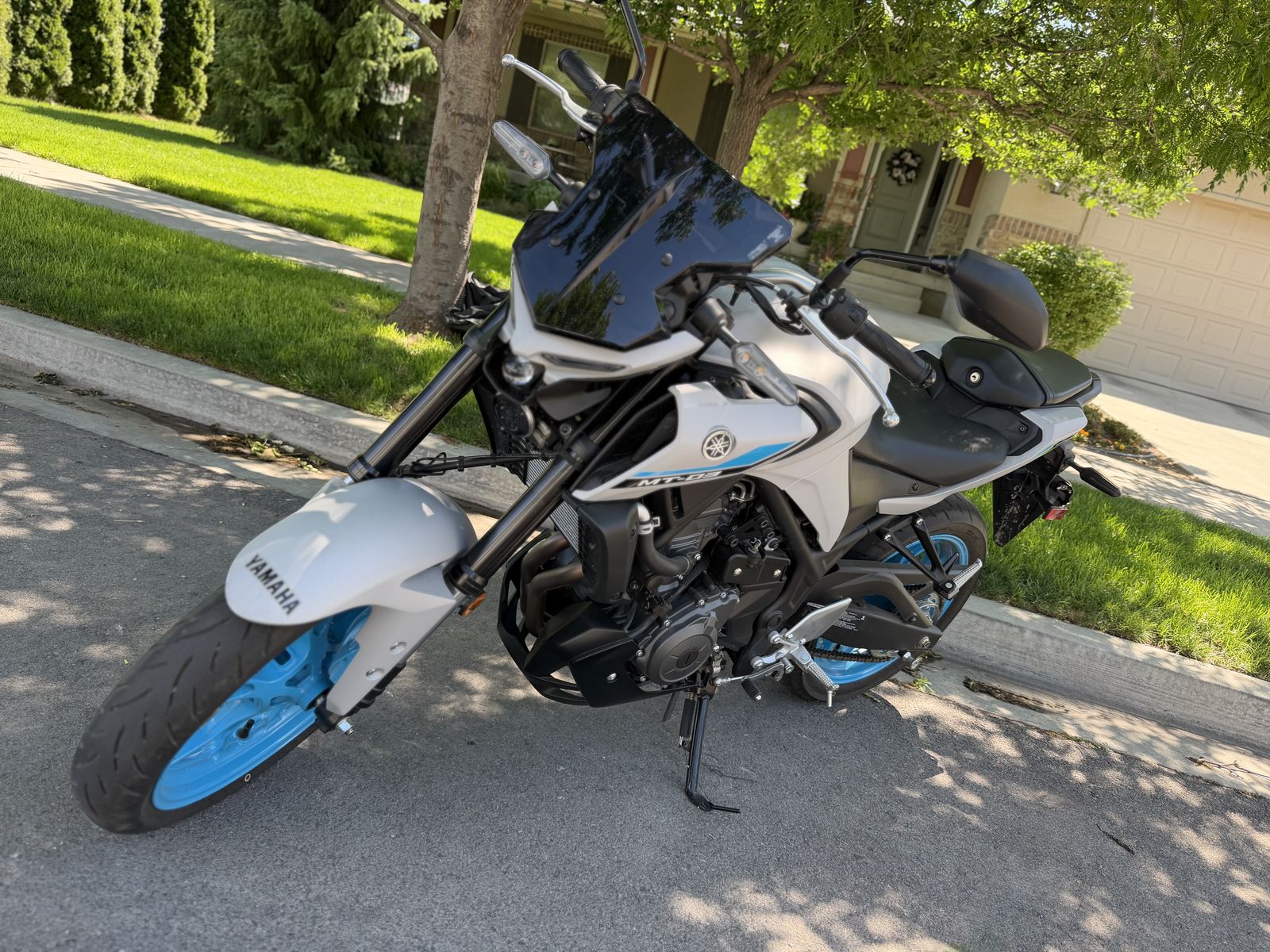 2025 MT-03
