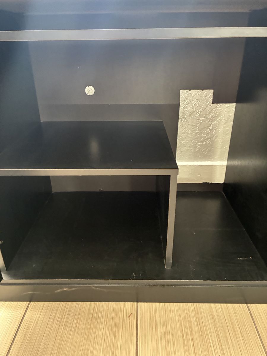 Main image 4