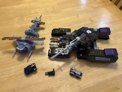 BTR Transformers Megatron & Cyclonus with Minicons