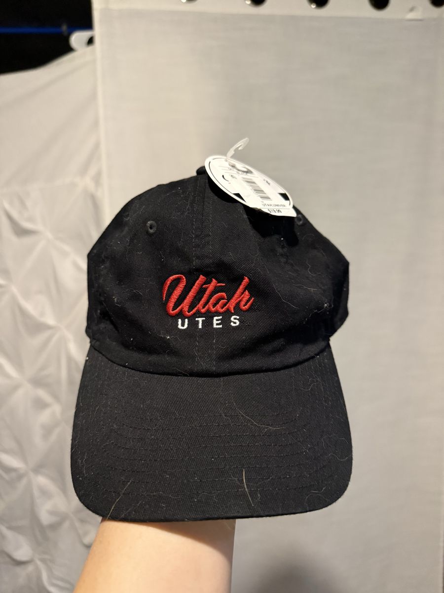 Utah Utes Black Embroidered Adjustable Baseball Cap Hat - New with Tags