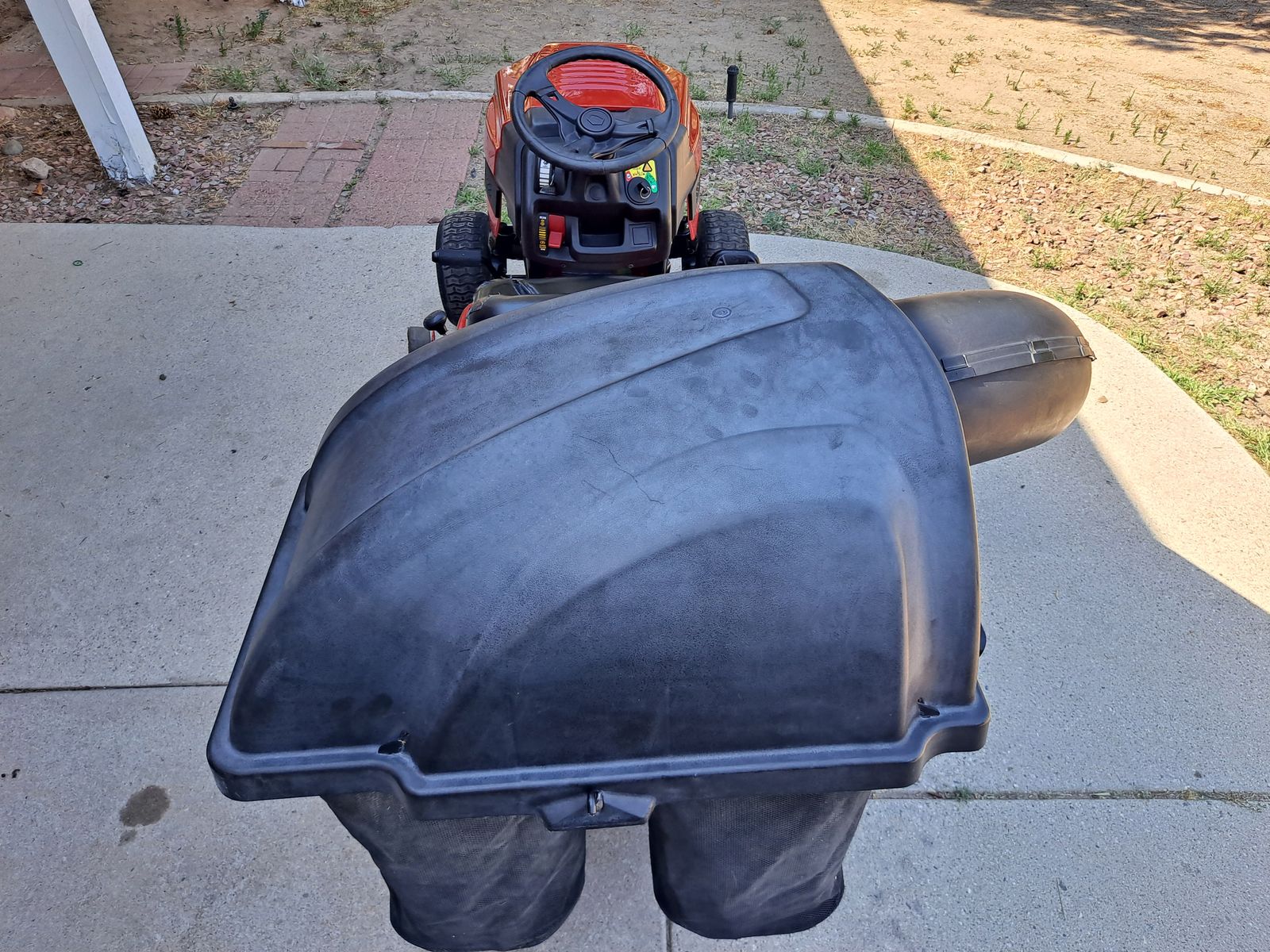 Main image 5
