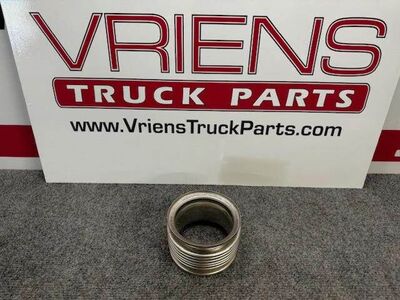 Kenworth for a Caterpillar