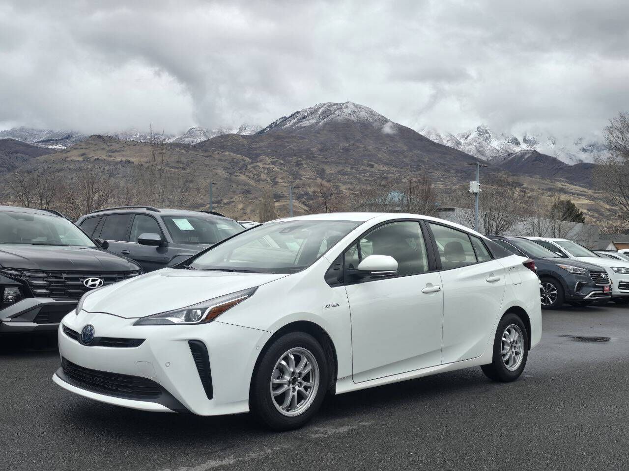 2022 Toyota Prius LE