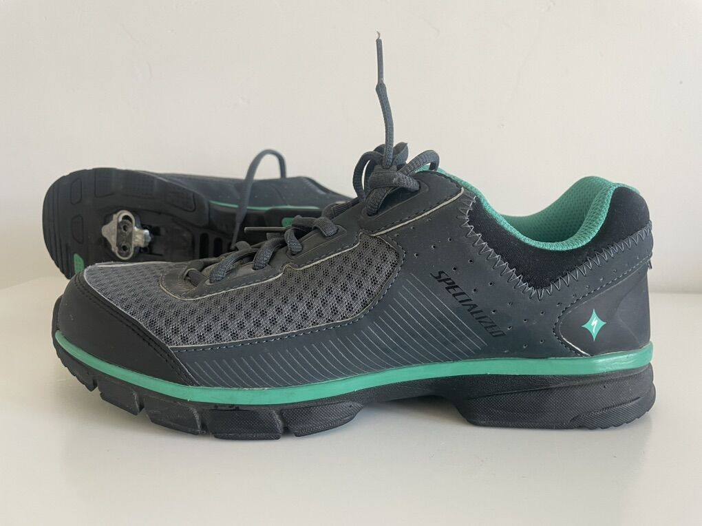Women's Specialized Bike Shoes 9.5