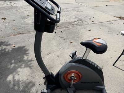 Nordic Track Intermix Acoustics 2.0 Exercise Bike
