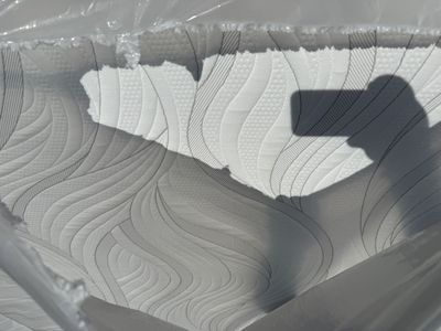 BRAND NEW King Rv mattress