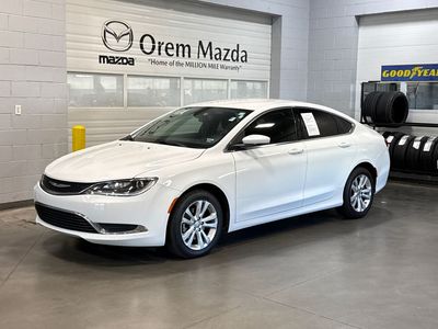 2015 Chrysler 200 Limited