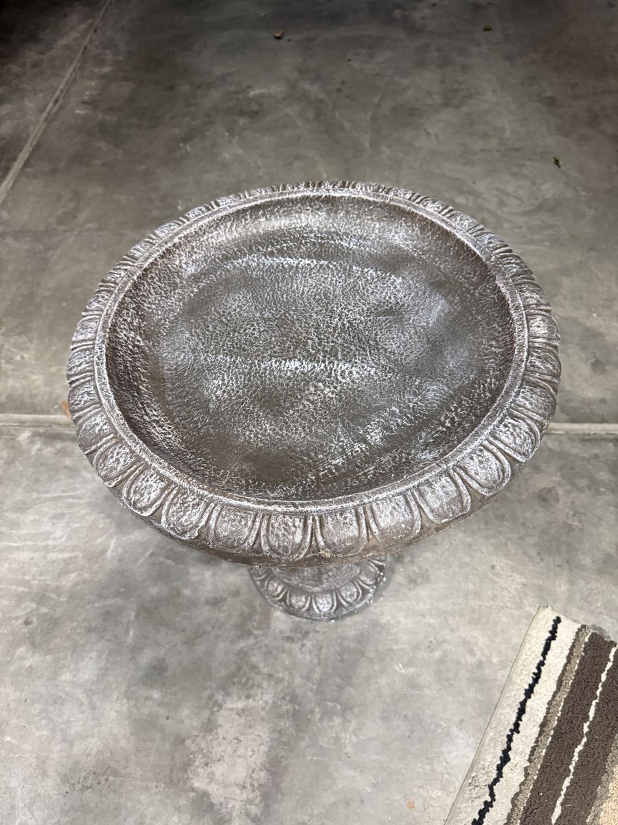Main image 2