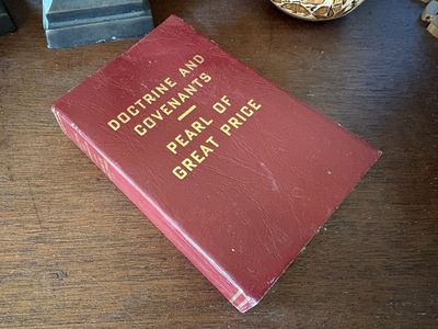 Red Pocket Size Doctrine and Covenants 1982 Edition