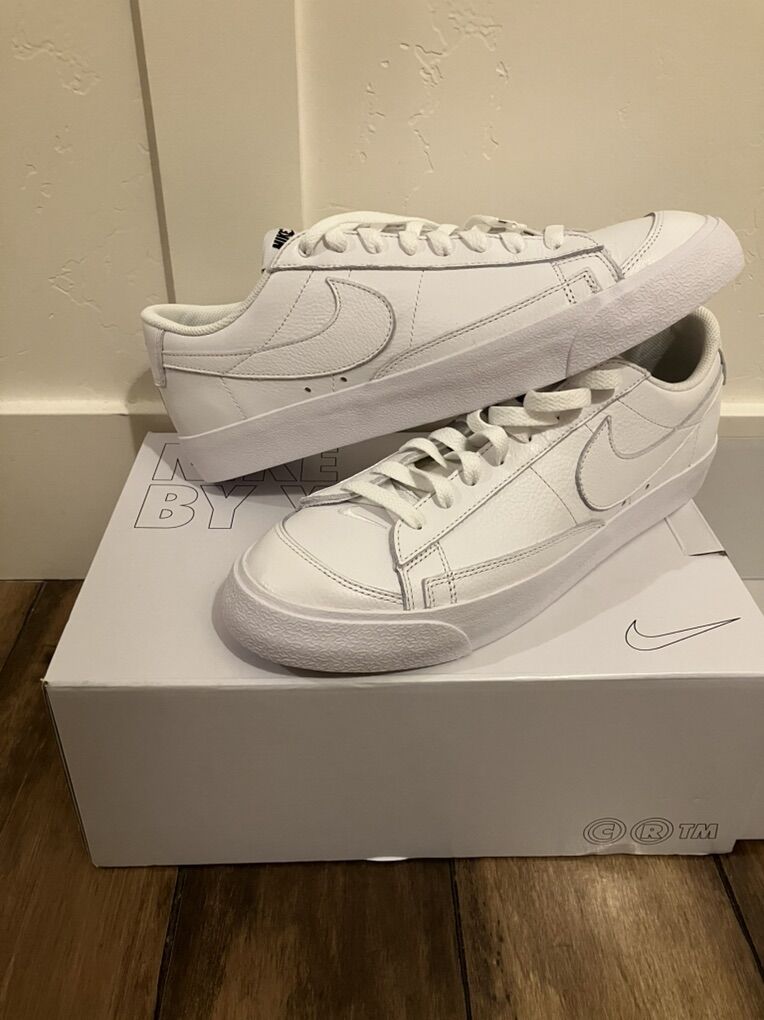 White Nike Shoes