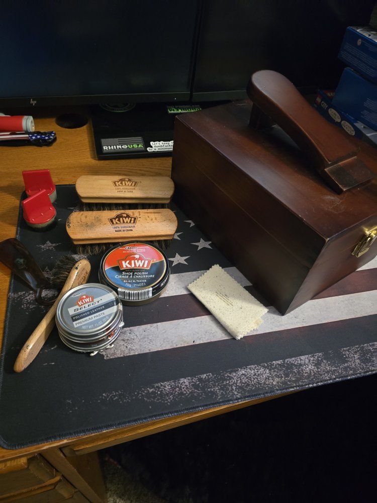 KIWI Shoe Shine Kit Wooden Box with Polishes, Brushes, and Applicators