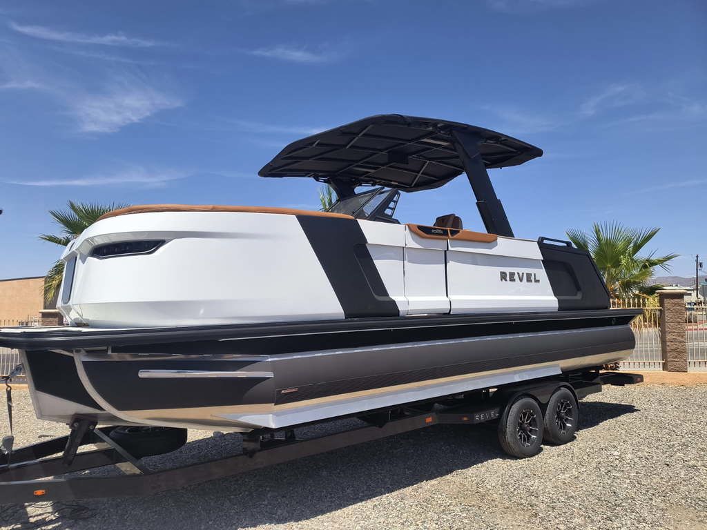 2027 Revel Pontoons by Correct Craft Revel RS25L
