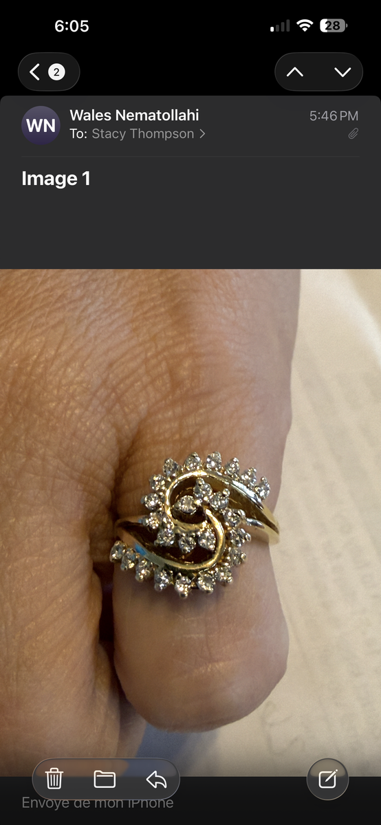 Ladies ring 