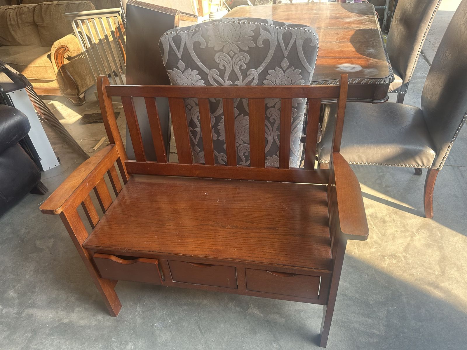 Wooden Entryway Storage Bench with 3 Drawers