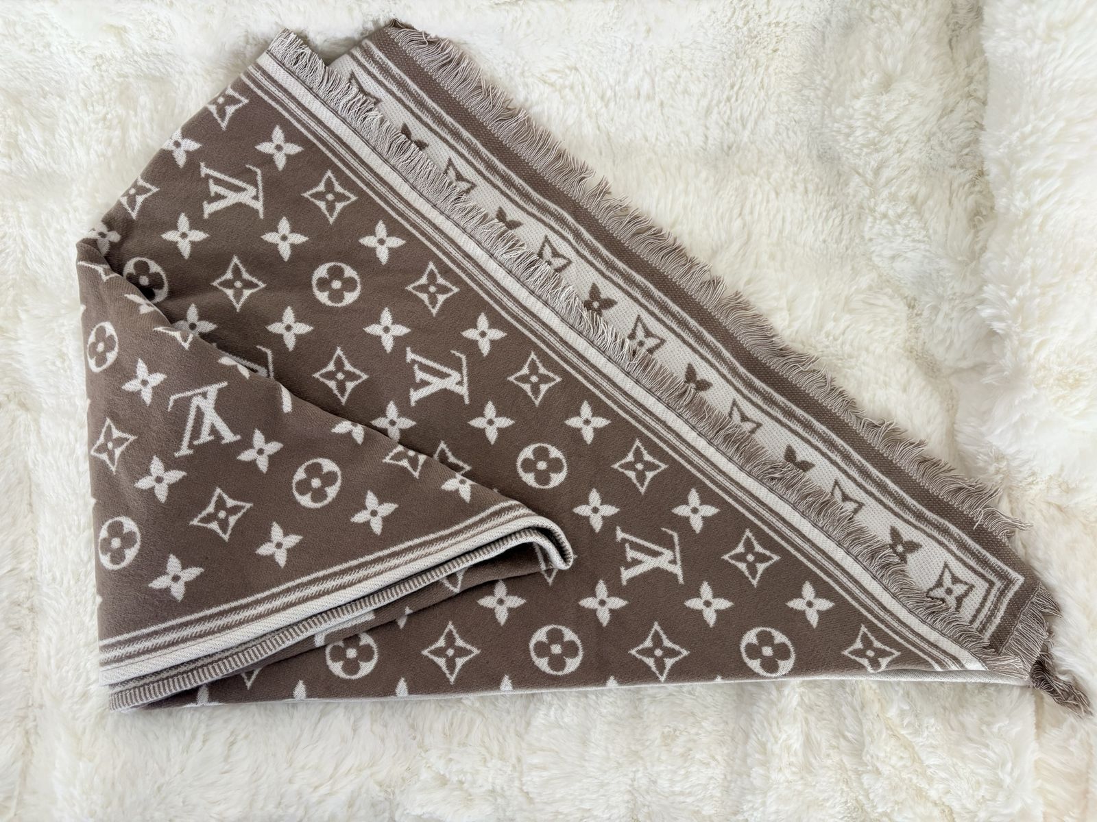 LV Inspired Cashmere Winter Scarf New