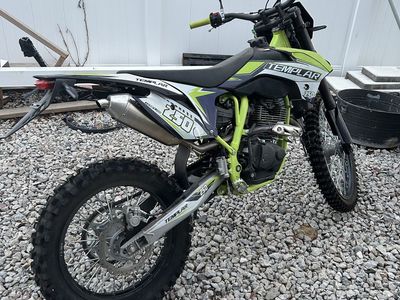 Templar 250 dirt bike