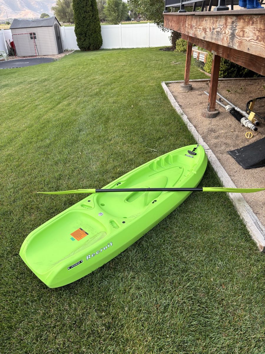 Lifetime kayak