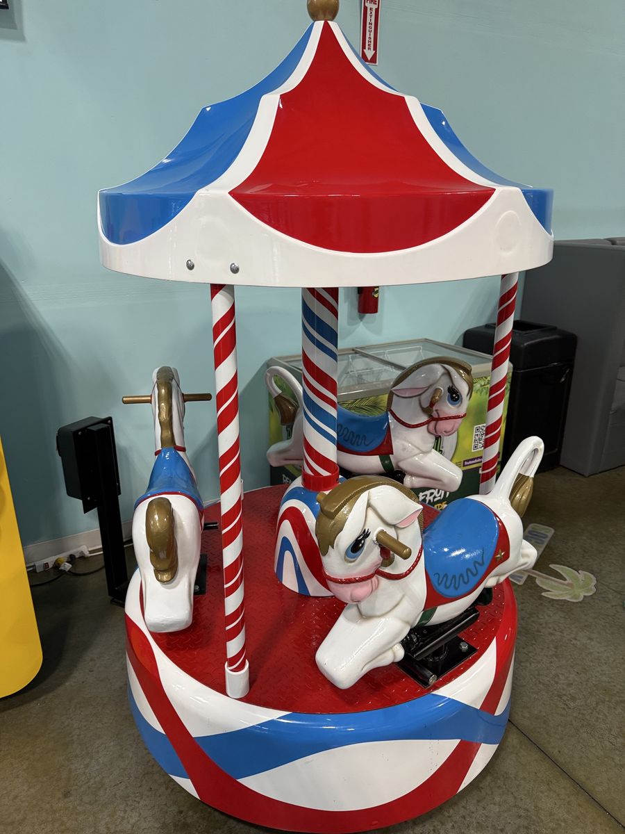 Carousel mini 3 seat