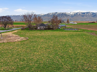 BUILDABLE 1.4 ACRE LOT FOR SALE IN LEWISTON UTAH