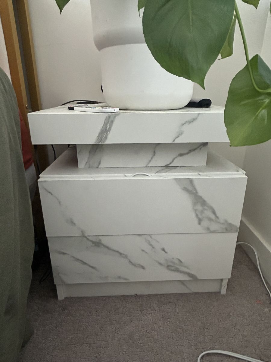 LED light up end tables