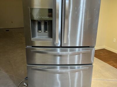 Whirlpool Refrigerator with French Doors