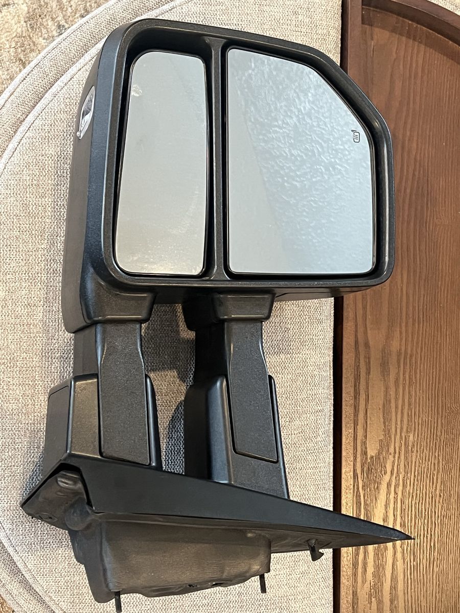 2017 Ford F150 Towing Mirror - drivers side