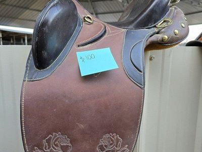 Horse Tack NEED GONE