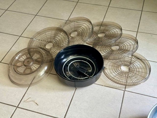 Main image 2