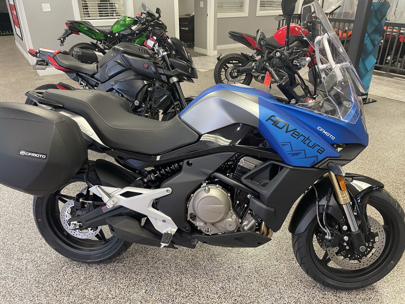 2022 CF Moto 650 Adventura 