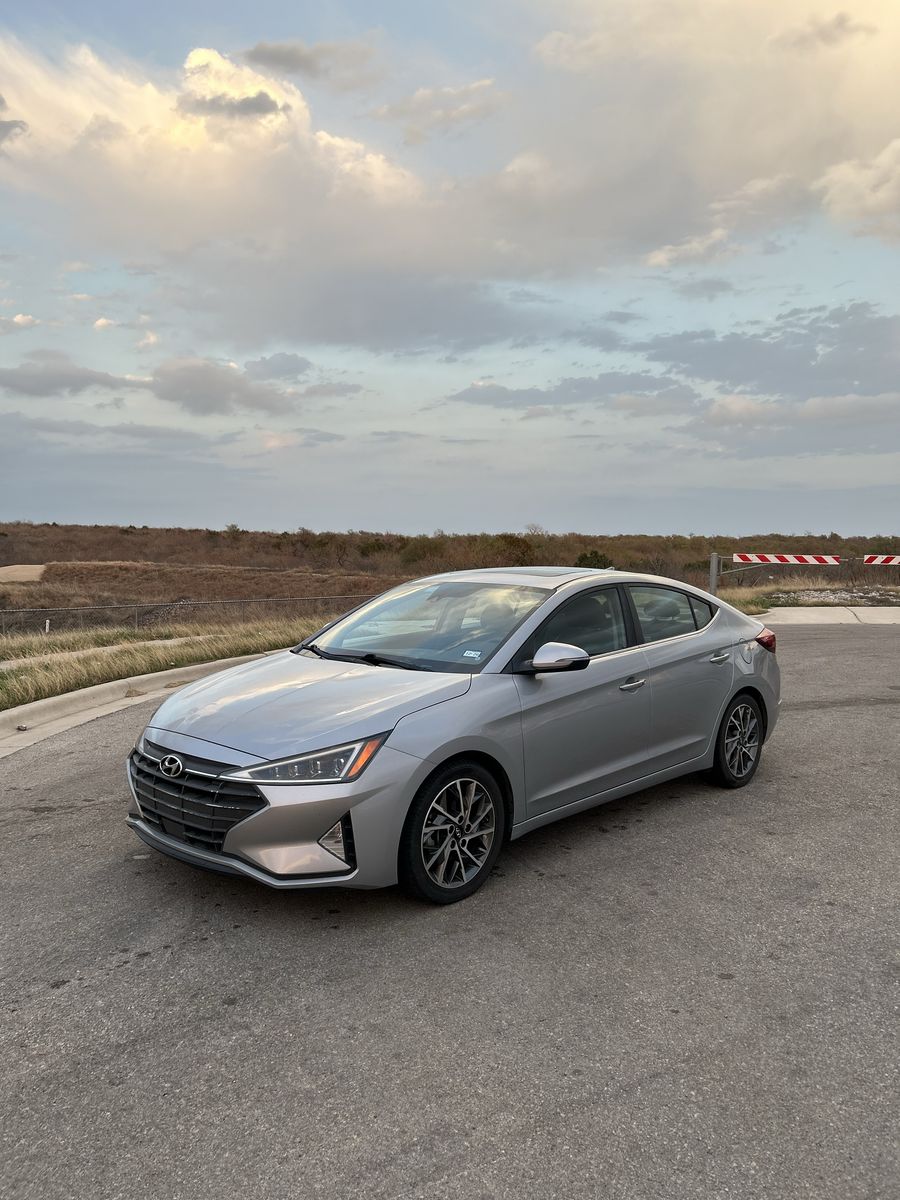 2020 Hyundai Elantra Limited