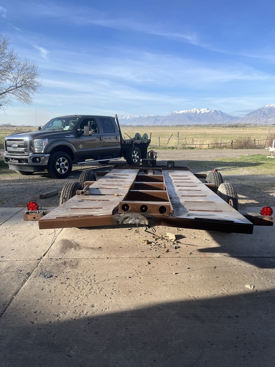 Tilt deck 18’