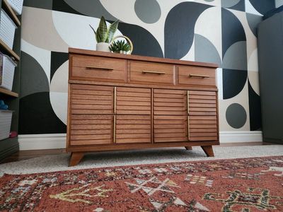 Stunning Authentic Mid Century Modern Dresser