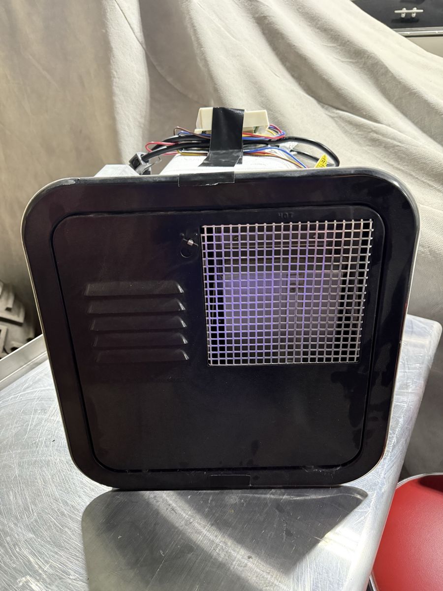 6 Gallon RV Hot Water Tank Heater - Removed from Keystone Travel Trailer