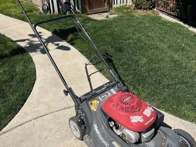 Honda PARTS Only Lawnmower Does NOT Run Or Start.