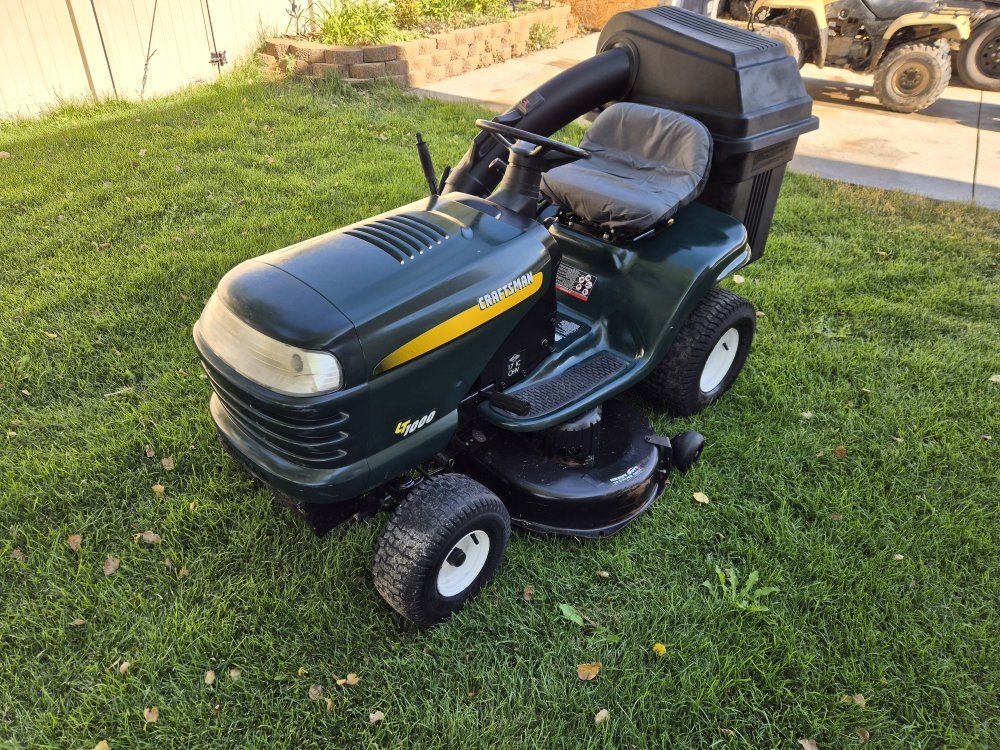 Craftsman Riding Mower with Bags 